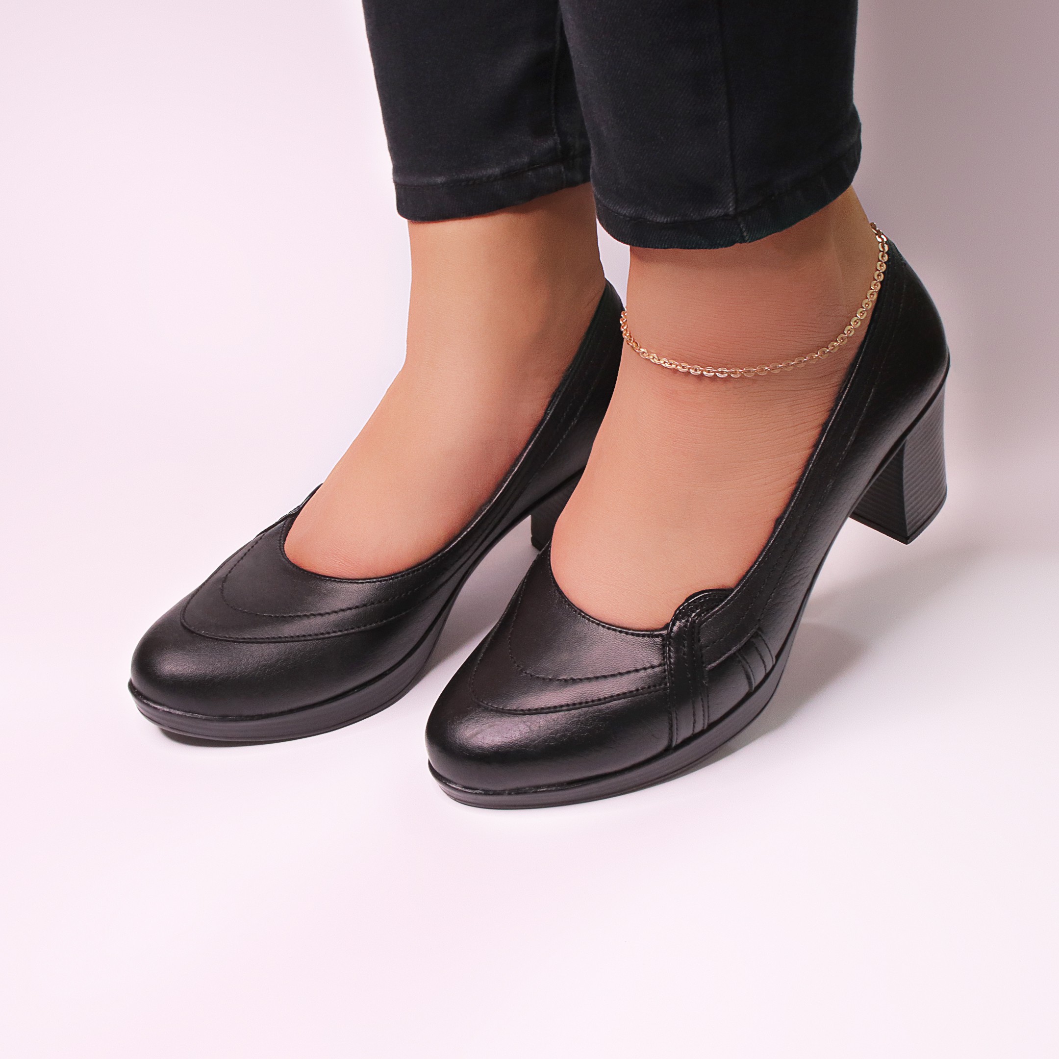 خرید آنلاین کفش چرمی پاشنه بلند زنانه روشن مدل 01-7060